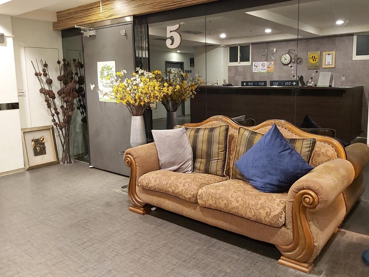 Urbanone Hotel Тайбэй Экстерьер фото